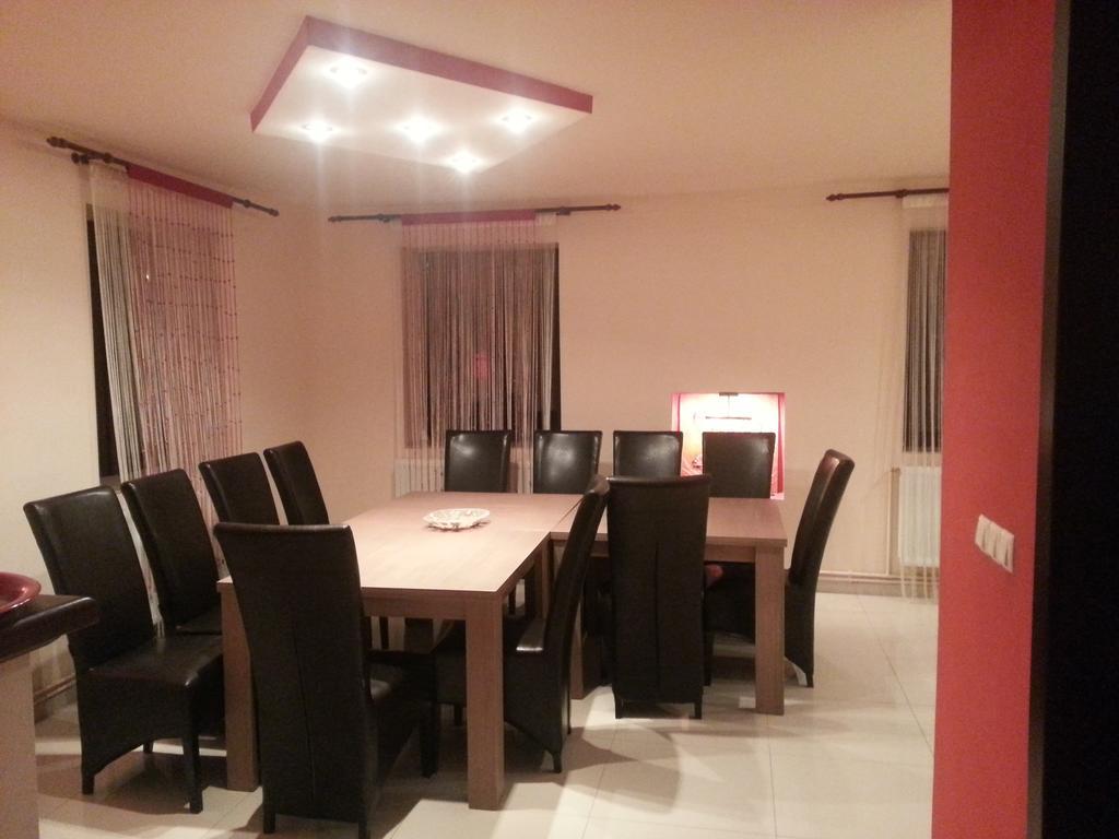 Casa De Vacanta Silvia Varmaga Екстер'єр фото