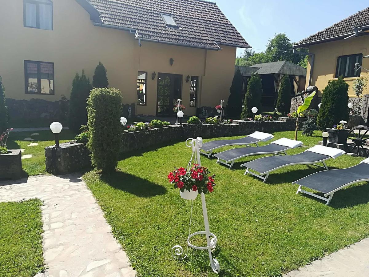 Casa De Vacanta Silvia Varmaga Екстер'єр фото